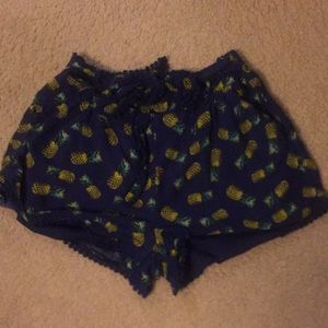 PINEAPPLE SHORTS